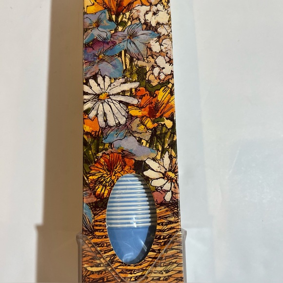 Solo Bathroom Cup Wall Mount 3.5 Oz Plastic Cup VTG Retro OPEN Box 1970s Flower - Picture 5 of 16